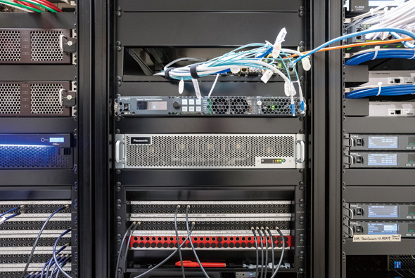 KAIROS mainframe’s small, two-rack-units (2U) size saves space in rack rooms.